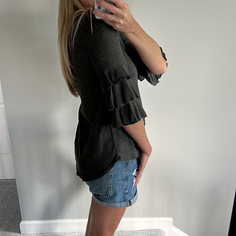 Grey Tiered Ruffle Sleeve Top - Picture 6 of 8